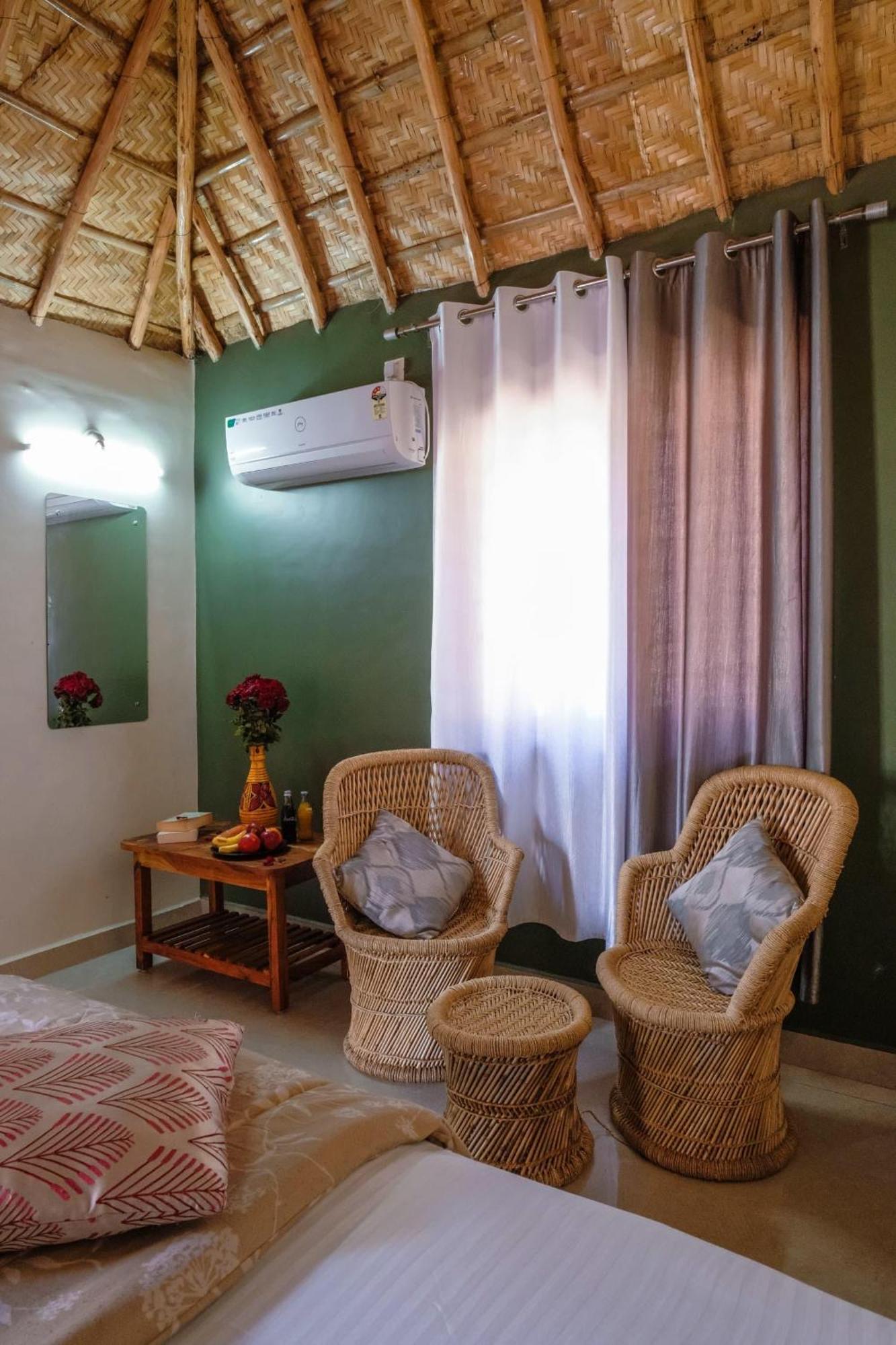 The Hideout Cottage And Restaurant Hampi Kültér fotó